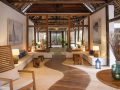 veranda-pointe-aux-biches-reception-galerie_0